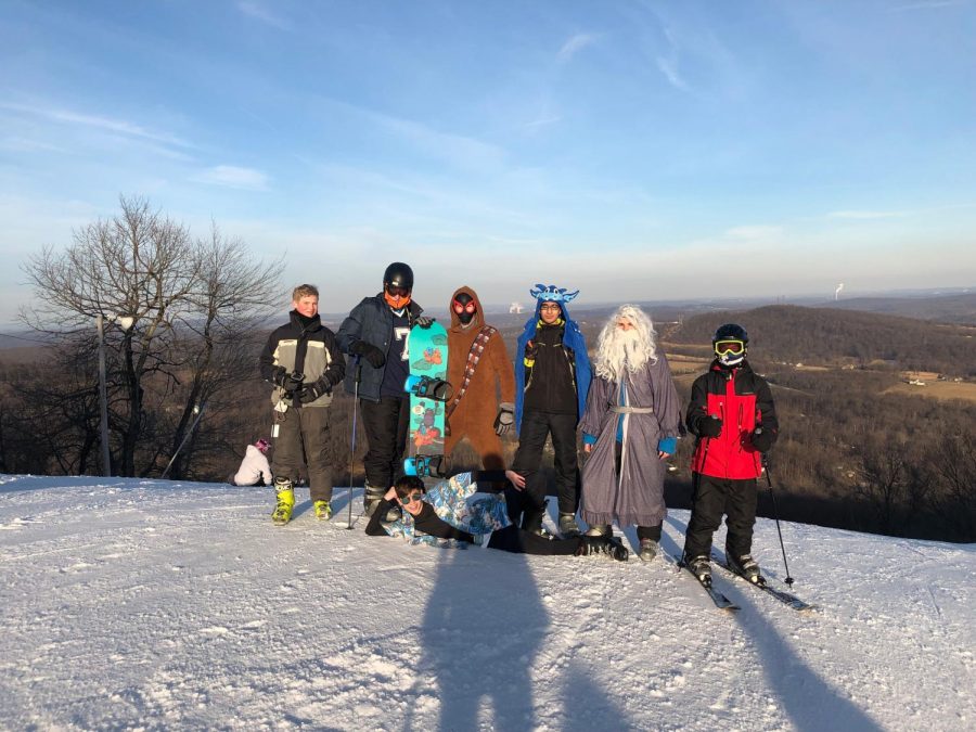 Dallastown+sophomores+decided+to+dress+up+in+costume+for+ski+club+to+finish+off+the+season.+This+photo+was+taken+from+the+top+of+Gunbarrel%2C+a+double+black+diamond%2C+on+February+28th.