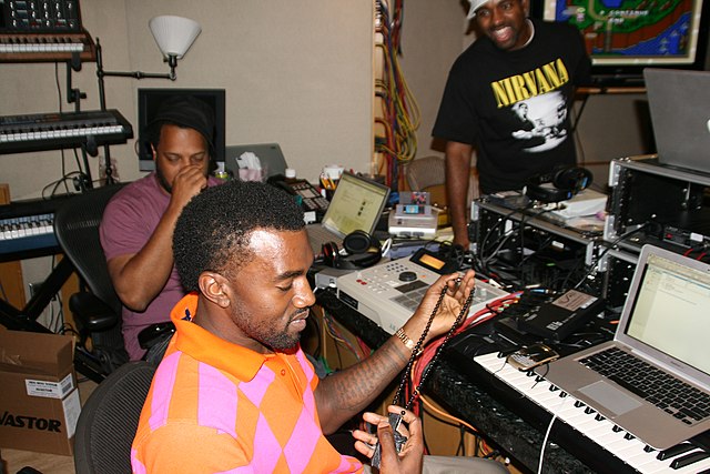 A talented artist and producer, Kanye West collaborates with many well-known artists.
