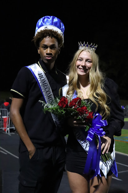 JaKai Brown and Kiersten Kessler pose for a picture as they have become the 2023 Homecoming King and Queen.  