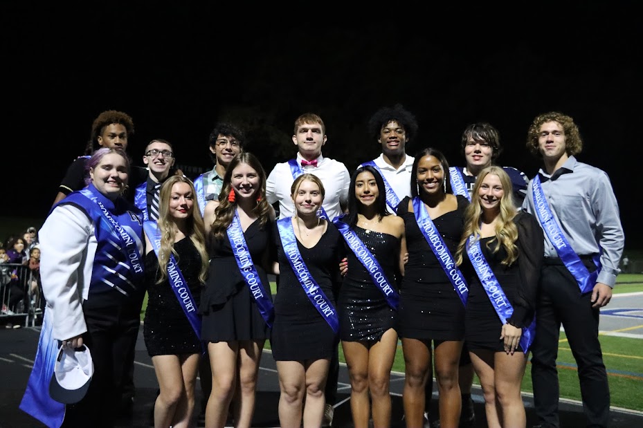 The 2023 Homecoming court poses for a photo before the announcement of who has been crowned. 