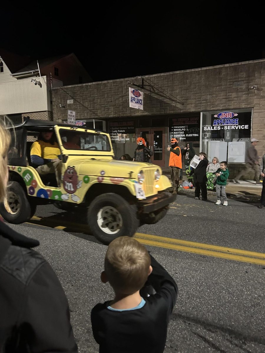 2022 Halloween parade decorated Jeep.